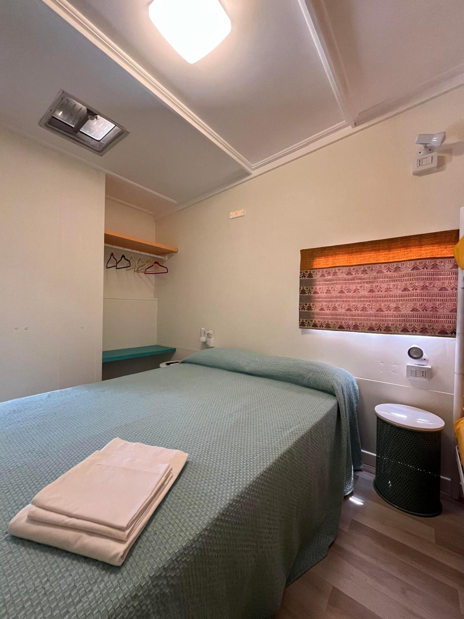 Camping Car Palmasera Cala Gonone Buitenkant foto